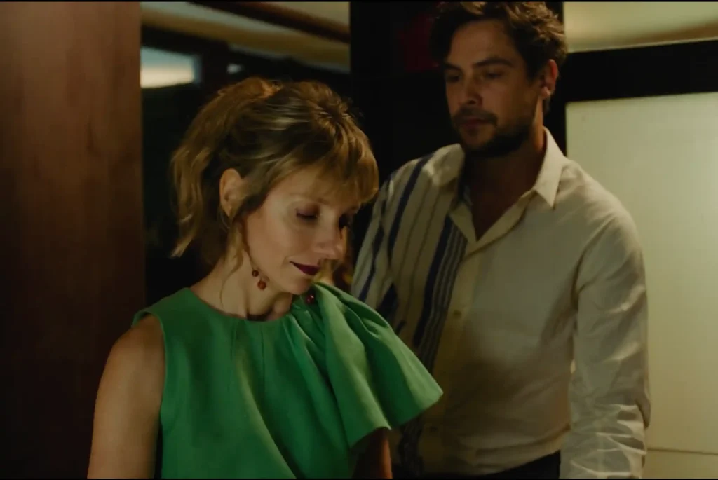 Djin Sganzerla e Sergio Guizé em cena de "Eclipse"- Divulgação Mercúrio Produções