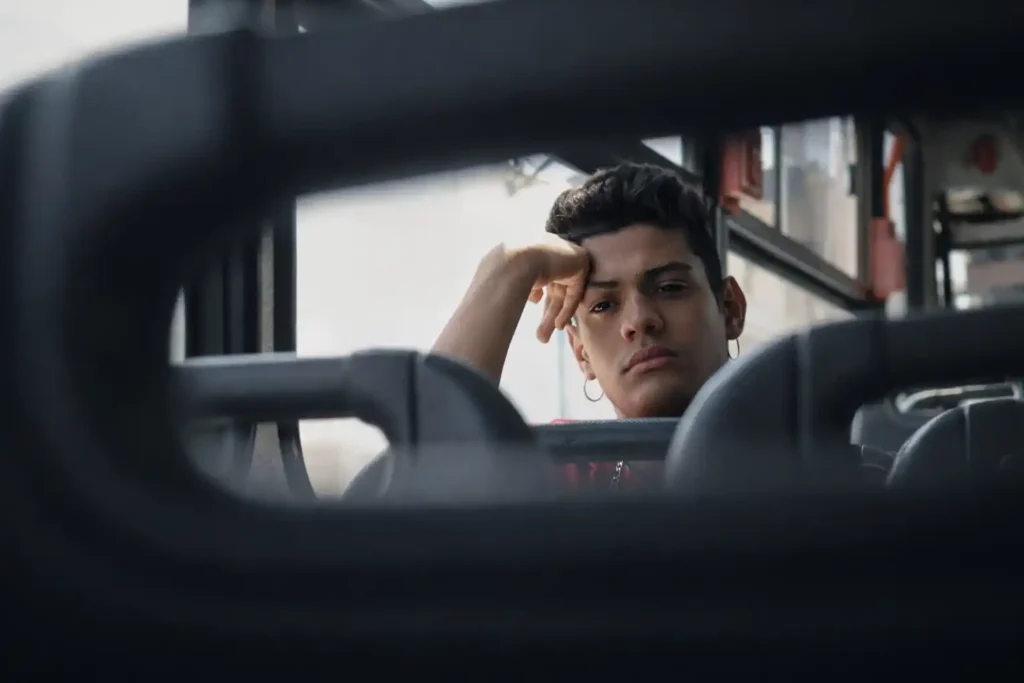 Gabriel Santana em cena de "Hungria: A Escolha de Um Sonho"- Divulgação Studio 10