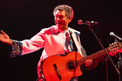 Mário Lúcio leva “M’Afrika” à Pequena África em encontro entre música, literatura e identidade