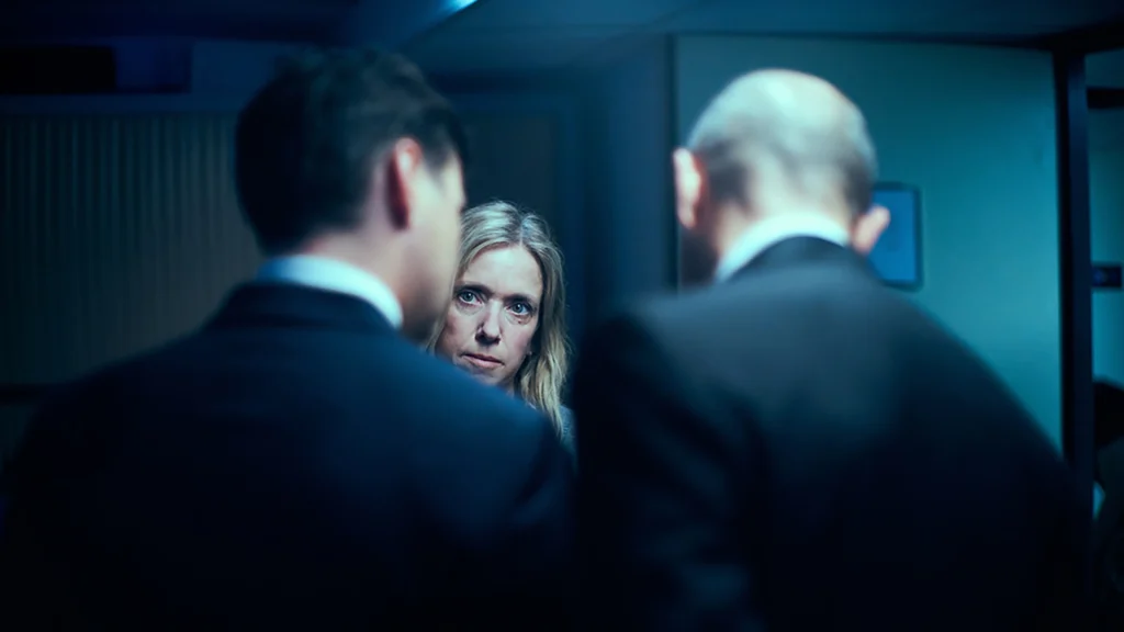 Léa Drucker em cena de "Caso 137"