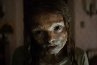 Natalia Grace em "A Maldição da Múmia"- Divulgação Warner Bros