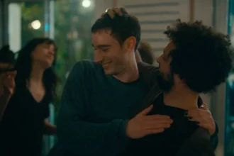 William Lebghil e Théodore Pellerin em cena de "Nino de Sexta a Segunda" |Copyright BLUE MONDAY PRODUCTIONS