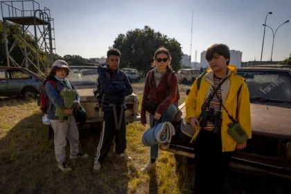 Imagem de “O Gênio do Crime”. Foto: Fabio Braga / Pivô Audiovisual Produção: Boutique Filmes, em coprodução com Globo Filmes e Paris Entretenimento. Distribuição: Paris Filmes.