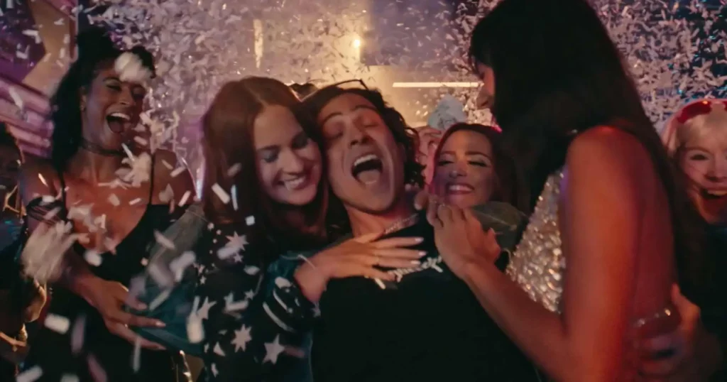 João Guilherme em cena de "O Rei da Internet"- Divulgação Manequim Filmes