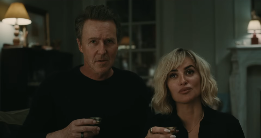 Penelope Cruz e Edward Norton em cena de "O Convite"- Divulgação O2 Play