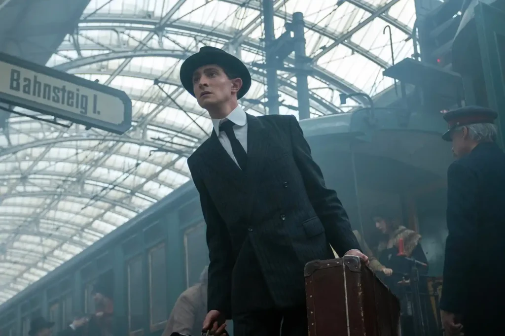 Idan Weiss em cena de "Franz"- Divulgação A2 Filmes