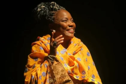 Cyda Moreno leva ao palco história de Luiza Mahin em temporada especial no Rio de Janeiro
