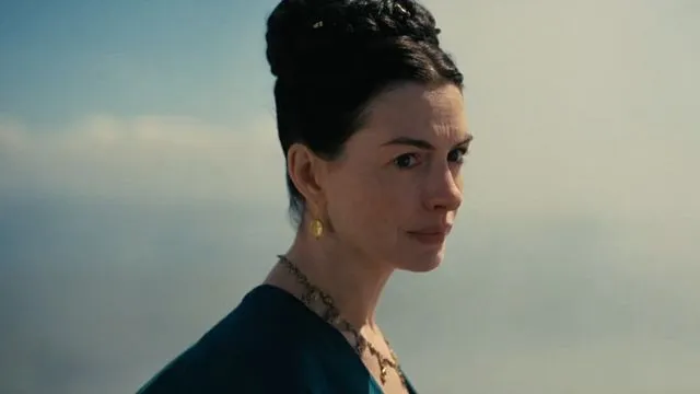 Anne Hathaway em cena de "A Odisseia"- Divulgação Universal Pictures