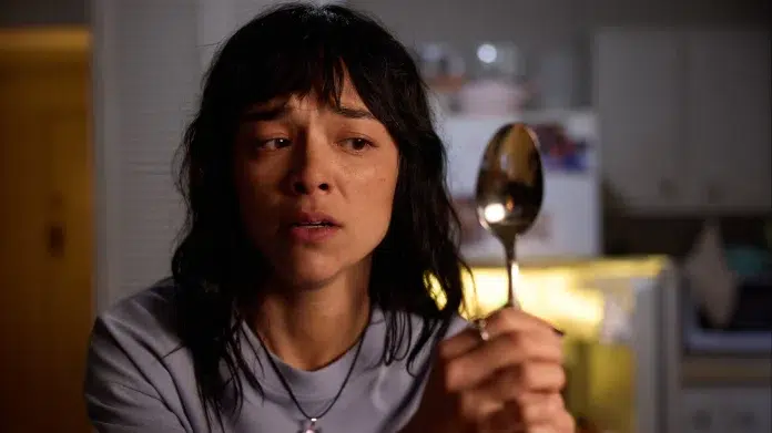 Midori Francis em cena de "Insaciável"- Divulgação Diamond Filmes