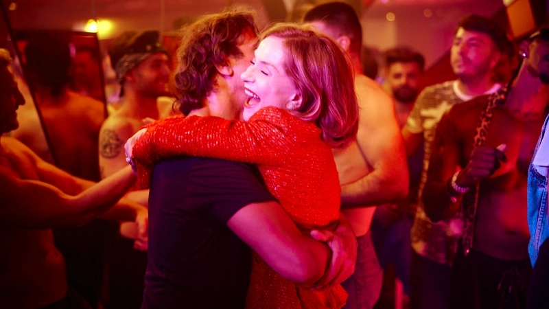 Isabelle Huppert em cena de "A Mulher Mais Rica do Mundo"- Divulgação Filmelier