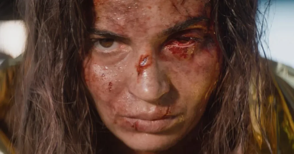 Souheila Yacoub em cena de "A Morte do Demônio: Em Chamas"- Divulgação Sony Pictures