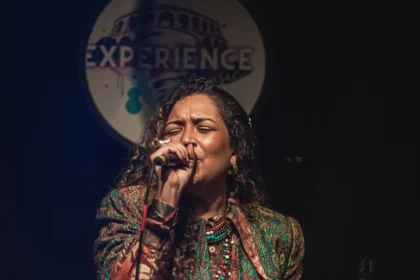 AMANDA MENDONÇA - EXPERIENCE DJAVAN
