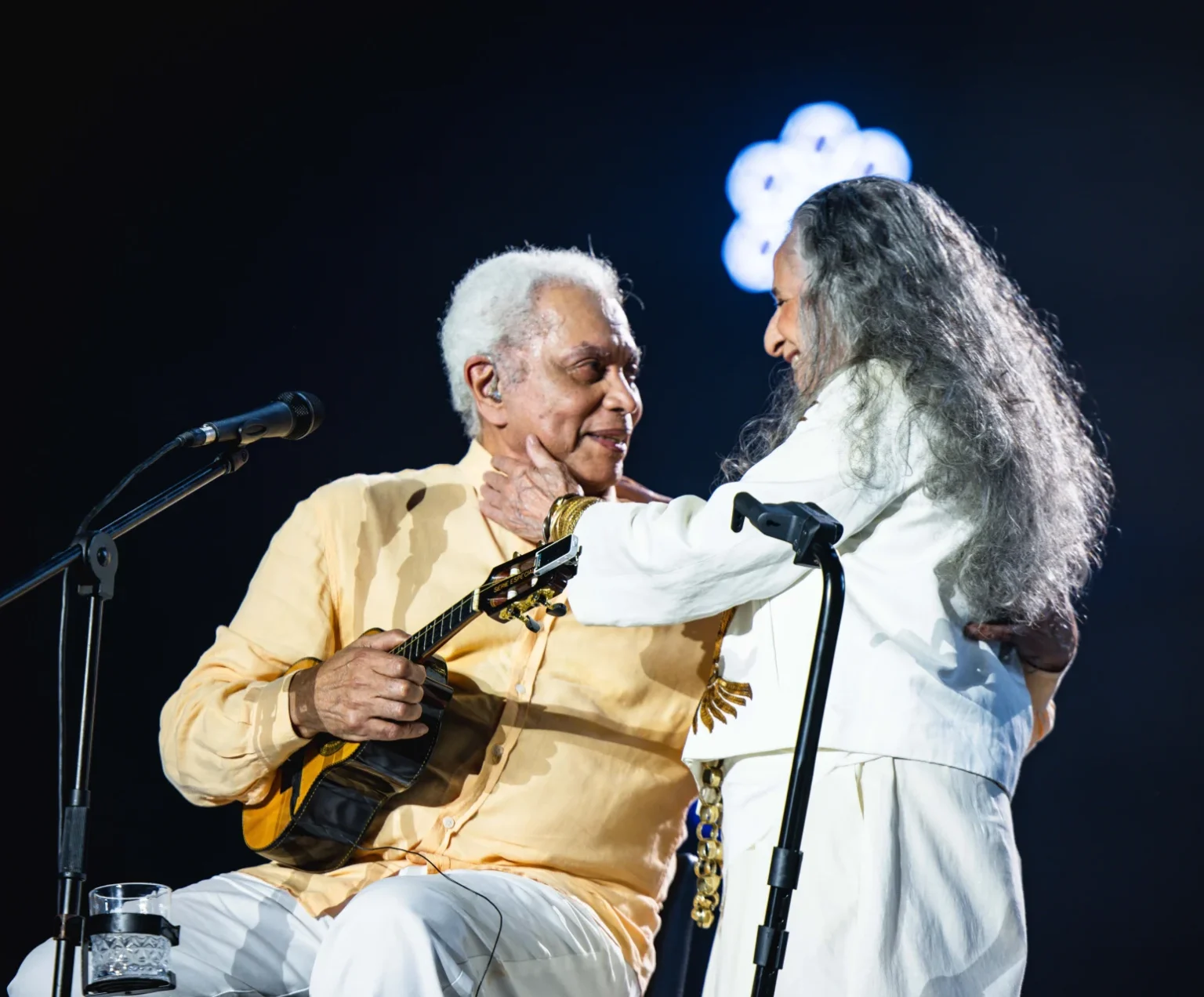 Paulinho da Viola e Maria Bethânia (Foto @roncca)