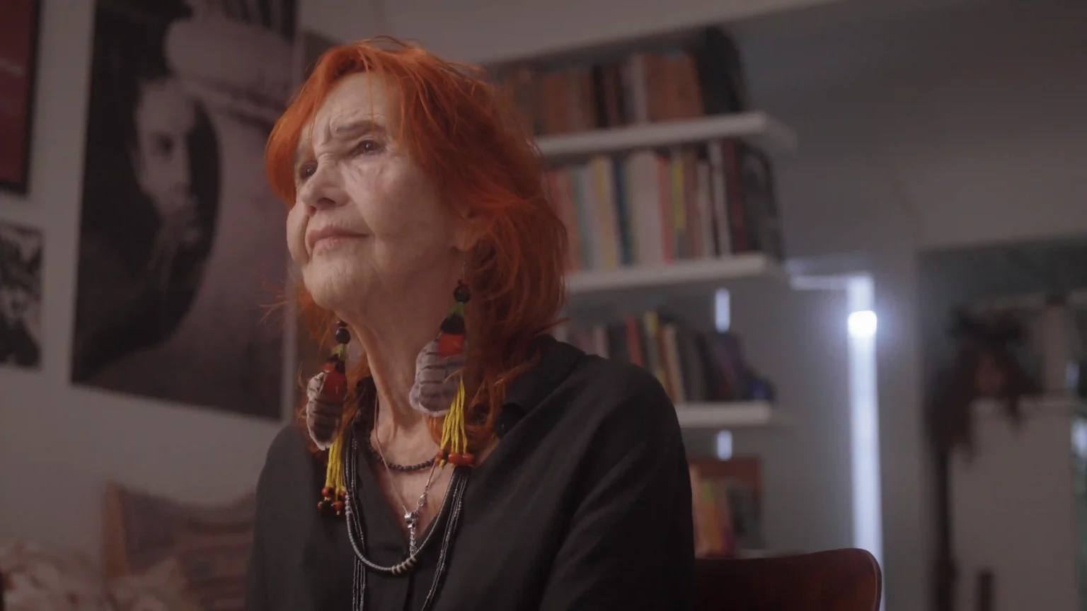 Helena Ignez em cena de "Nem Tudo é Paz e Amor"- Foto de Fábio Burtin