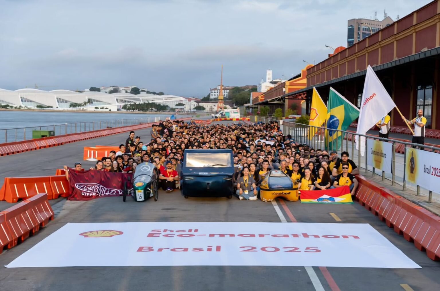 Shell Eco-marathon completa 10 anos no Brasil e reúne mais de 500 estudantes de cinco países no Pier Mauá, no Rio, entre 25 e 27 de agosto.