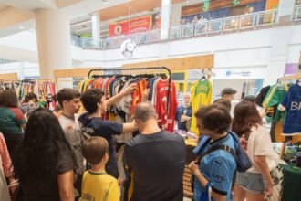 Feira de futebol com ídolos e camisas raras acontece de graça no Rio neste feriado