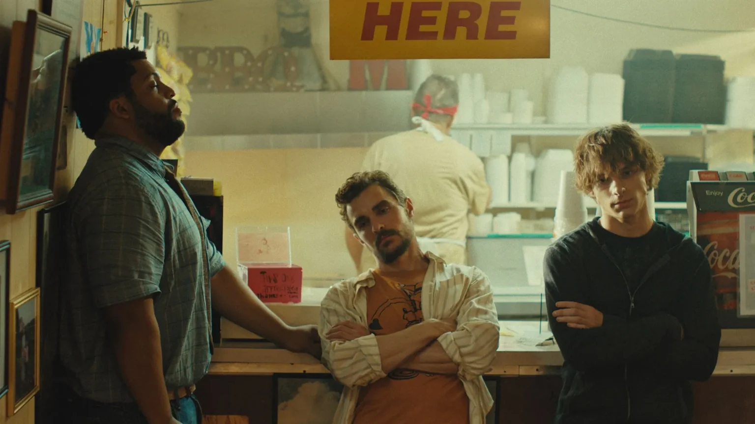 Dave Franco, O' Shea Jackson Jr e Mason Thames em cena de "Idiotas"- Divulgação Imagem Filmes