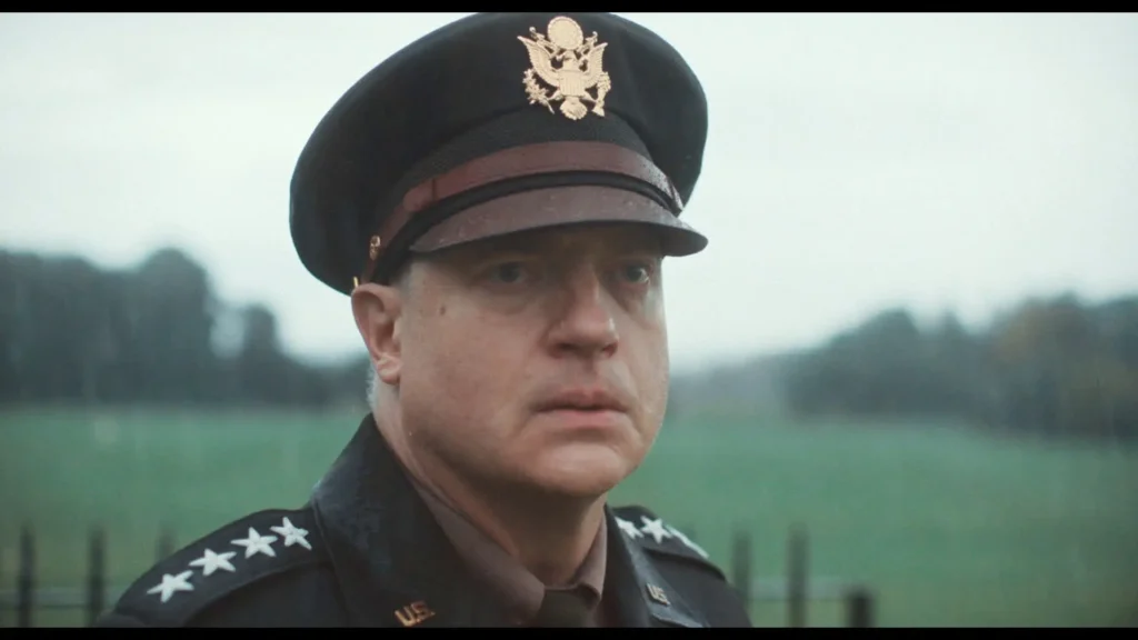 Brendan Fraser em cena de "Pressão"- Divulgação Universal Pictures