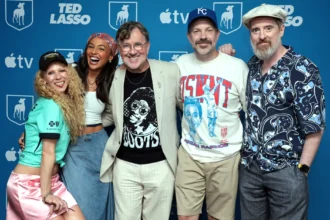 ted lasso 4 temporada, ted lasso estreia 2026, ted lasso apple tv, quarta temporada ted lasso, jason sudeikis ted lasso, ted lasso elenco, ted lasso novos episódios, apple tv lançamentos agosto 2026, séries apple tv 2026, ted lasso richmond feminino