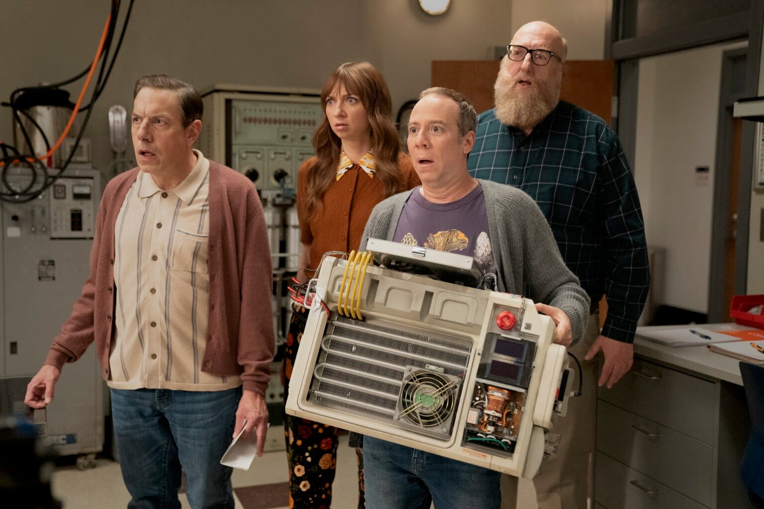 HBO MAX renova a série de comédia original 'Stuart Não Consegue Salvar o Universo' para a segunda temporada