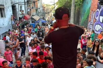Hip Hop e Educação, cultura Hip Hop, edital Hip Hop 2026, Hip Hop na escola, educação antirracista, pesquisa acadêmica, juventude e educação, práticas pedagógicas, Ouro Preto, universidades brasileiras