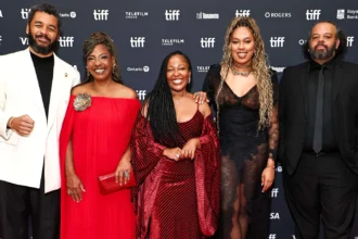 Vicentina Pede Desculpas, Gabriel Martins, Rejane Faria, Festival de Toronto 2026, TIFF 2026, cinema brasileiro, Filmes de Plástico, Netflix, Festival do Rio 2026, Oscar 2027