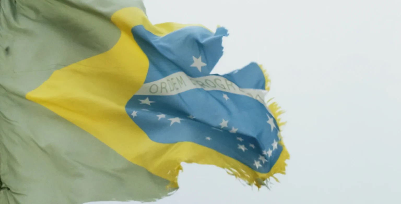 bandeira do brasil Norte Sul Esquerda Direita estreia com olhar sobre Brasil dividido pelas eleições de 2022