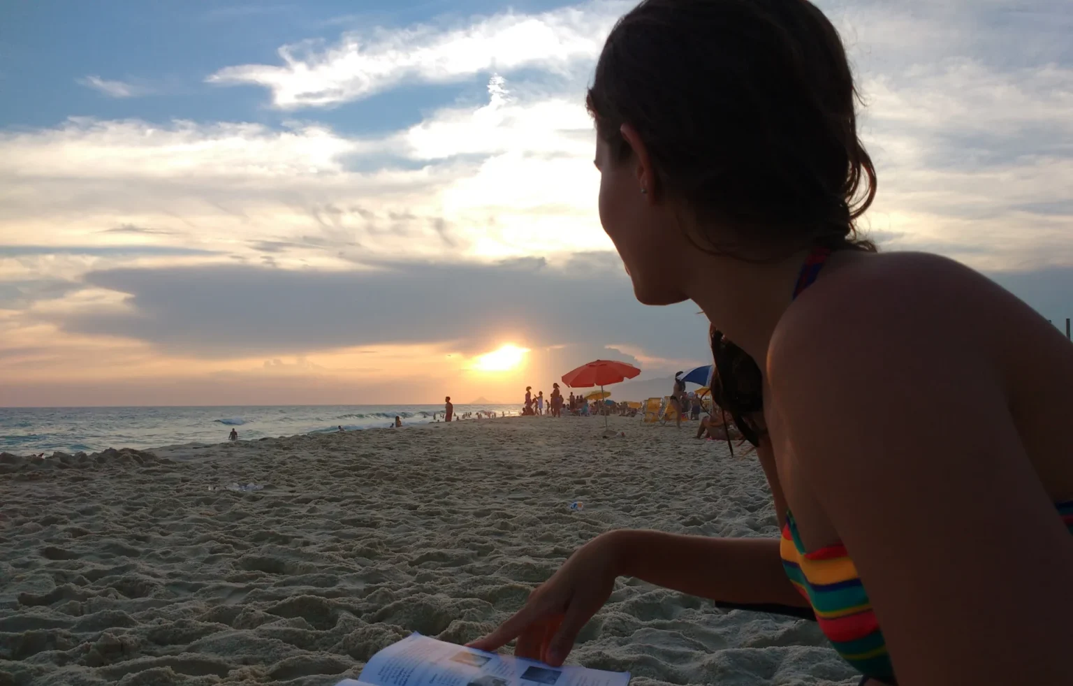 Praia da Barra em foto de Alvaro Tallarico restinga carioca