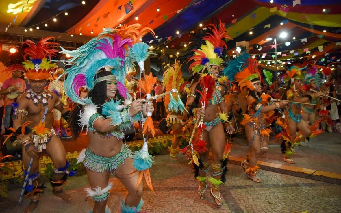 CRAB promove Festa Brasileira com programação gratuita na Praça Tiradentes