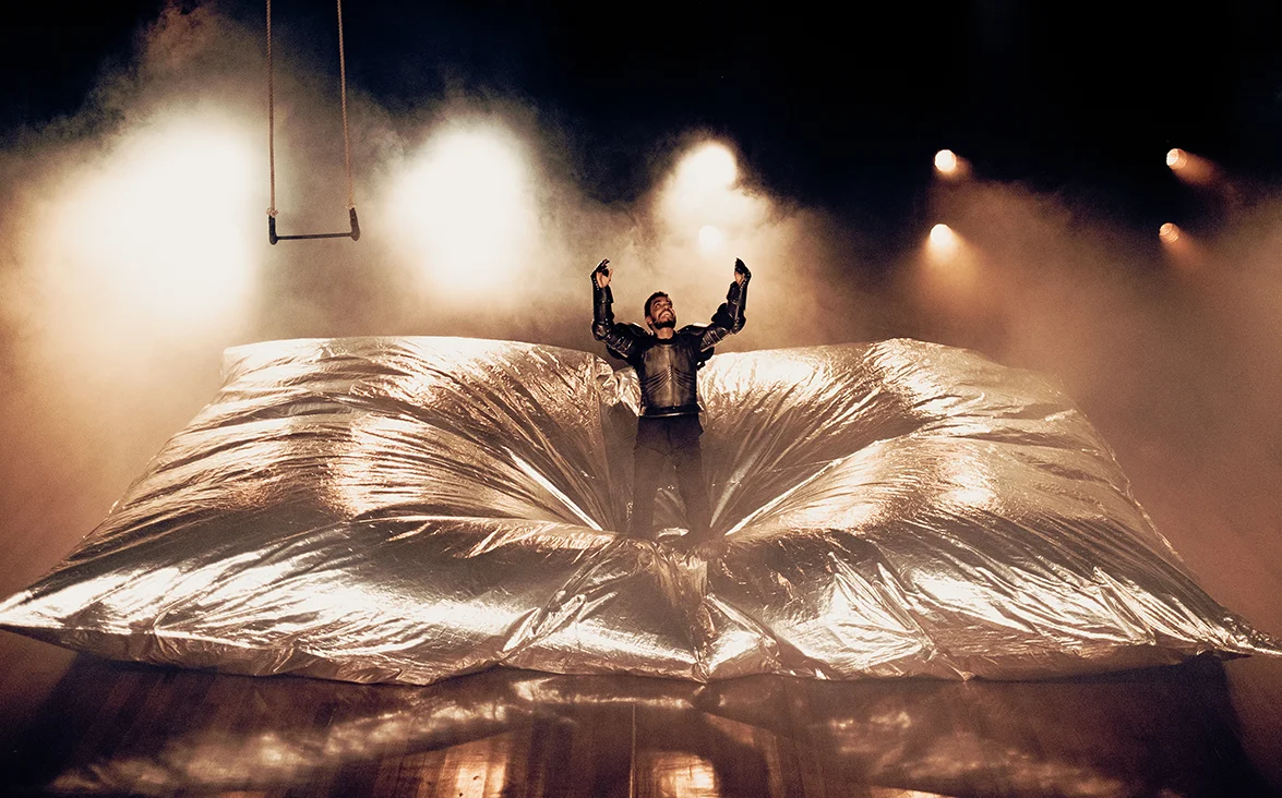 COM 5 INDICAÇÕES AO PRÊMIO SHELL, MATHEUS MACENA RETORNA AO RIO DE JANEIRO COM O SOLO “EDSON” NO TEATRO IPANEMA RUBENS CORRÊA