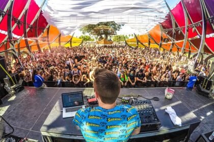 festa dj musica eletronica Marca que marcou os anos 2000, Summer Eletrohits volta aos palcos