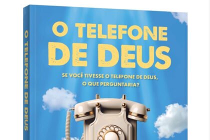 Se você tivesse o telefone de Deus, o que perguntaria? É a partir dessa provocação que o escritor Francesc Miralles constrói O telefone de Deus, novo lançamento da Principium, selo de desenvolvimento pessoal da Globo Livros. Sensível e inspiradora, a obra combina ficção e espiritualidade em uma história sobre os encontros capazes de devolver sentido à vida.