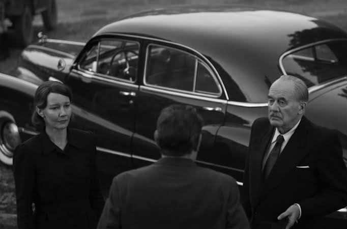 Hanns Zischler e Sandra Huller em cena de "A Terra do Meu Pai"- Divulgação Mostra SP